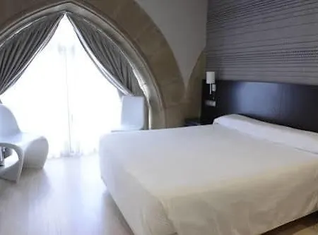 Altair 2* سان سيباستيان